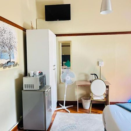 St Eve Lodge & Spa Bloemfontein Ngoại thất bức ảnh