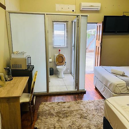 St Eve Lodge & Spa Bloemfontein Ngoại thất bức ảnh