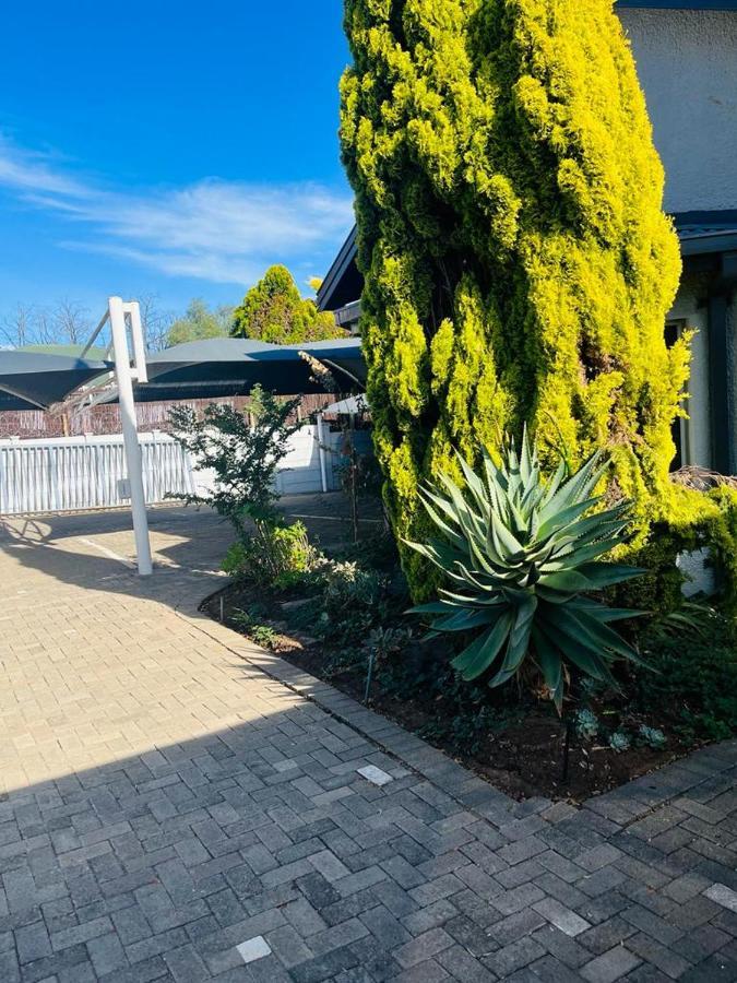 St Eve Lodge & Spa Bloemfontein Ngoại thất bức ảnh