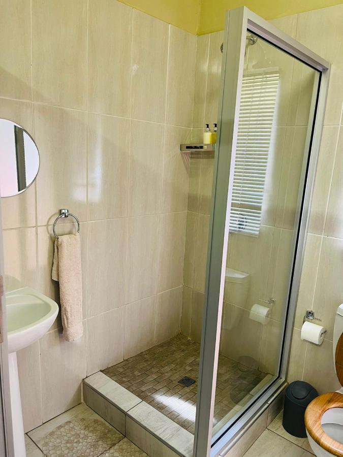 St Eve Lodge & Spa Bloemfontein Ngoại thất bức ảnh